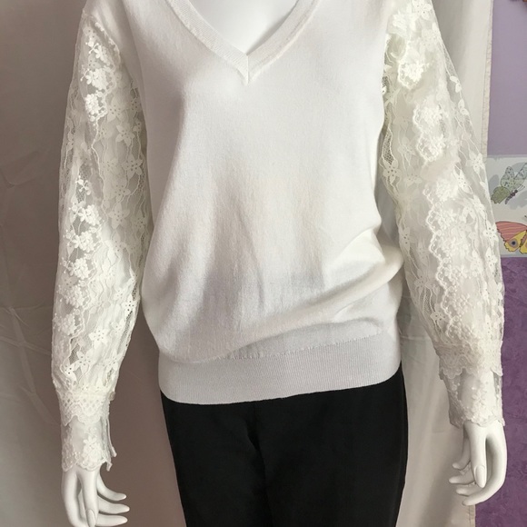 LE GALI 100% Bloomingdale’s exclusive sweater - Picture 2 of 16